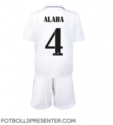 Real Madrid David Alaba #4 Hemmatröja Barn 2022-23 Kortärmad (+ korta byxor)